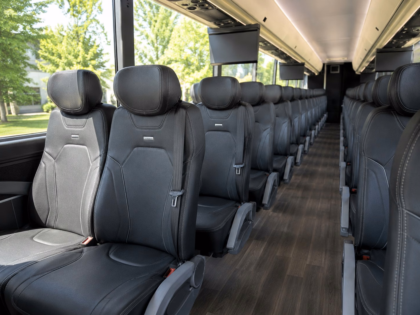 guest shuttles between jurupa valley venues make your wedding day seamless