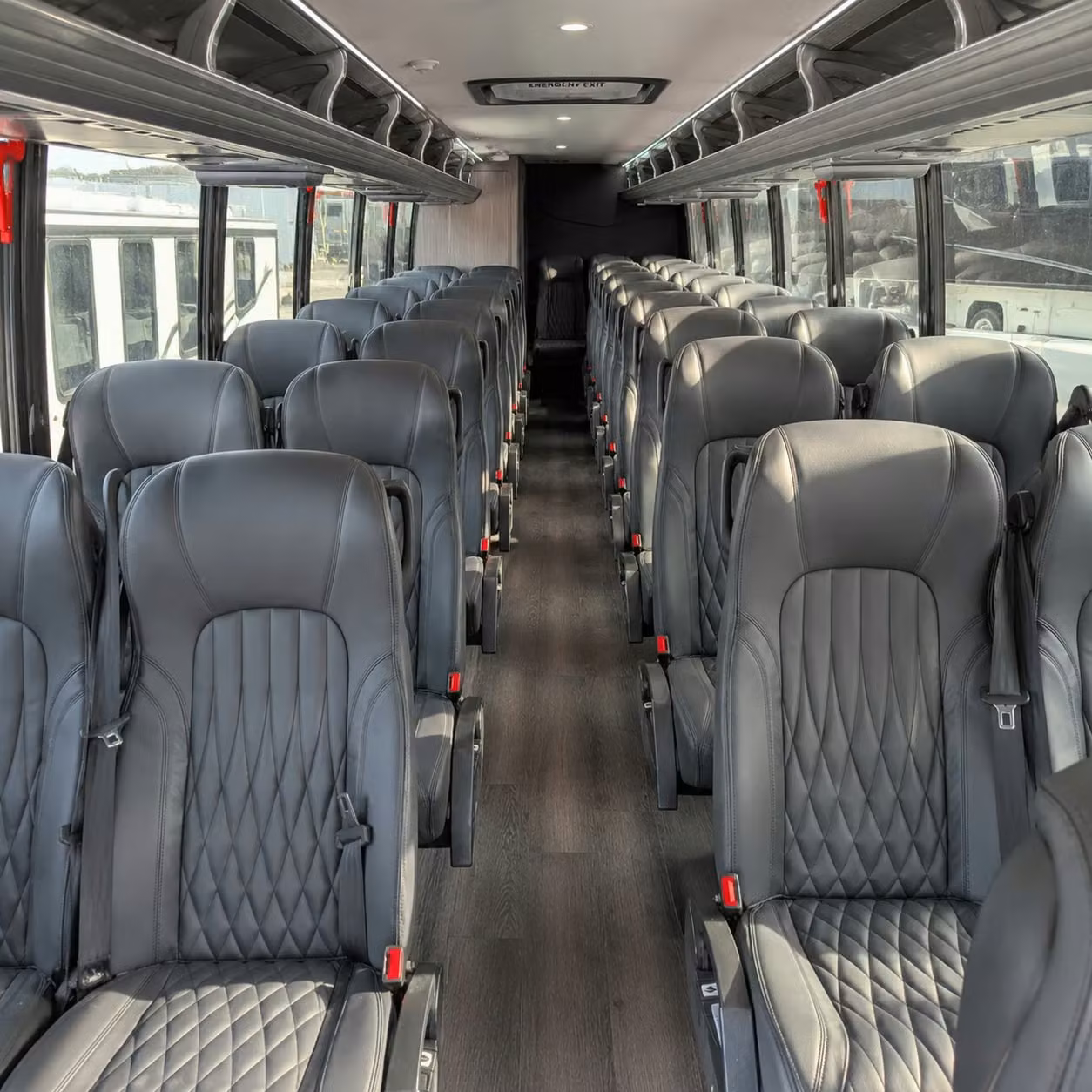 jurupa valley 20 passenger minibus rental