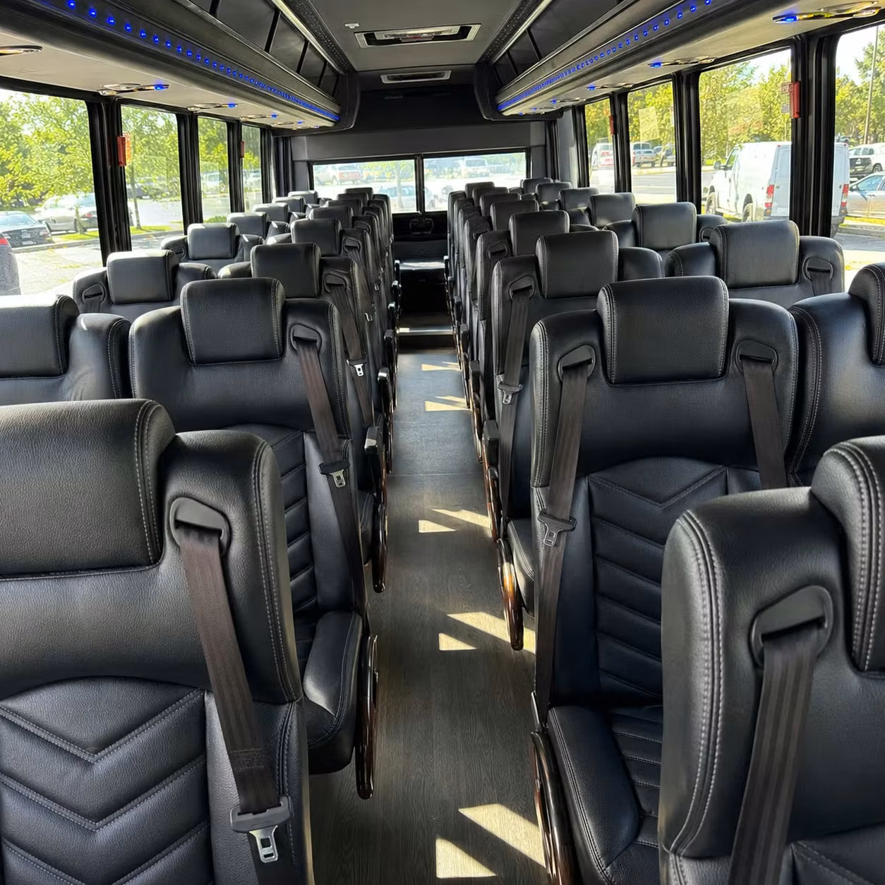 jurupa valley 28 passenger minibus rental